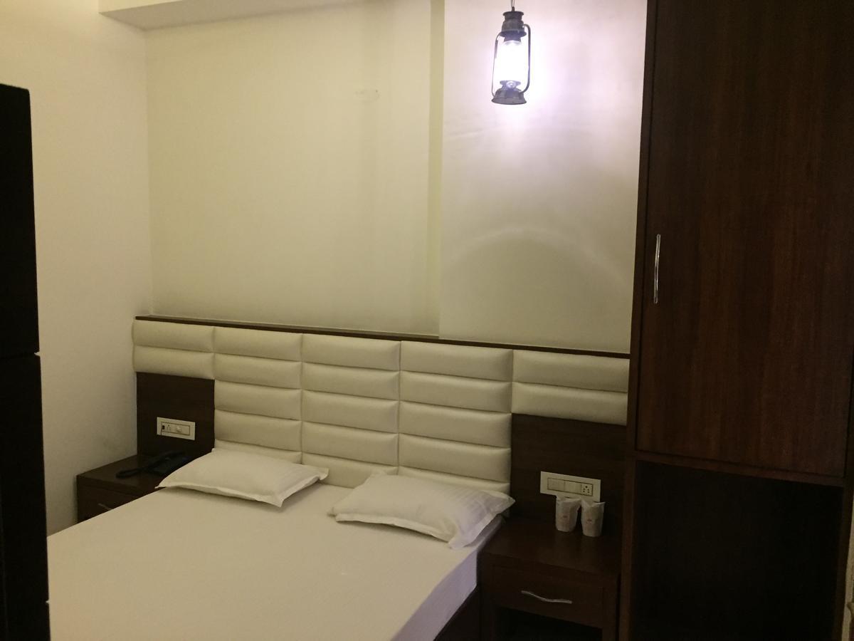 Lotus Grand Akm Hotel Kālka Exterior foto